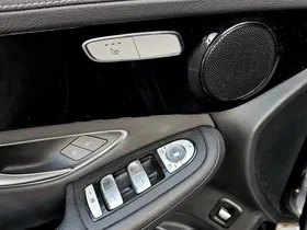 Mercedes-Benz GLC 300 de 4Matic | Thumbnail 8 von 23