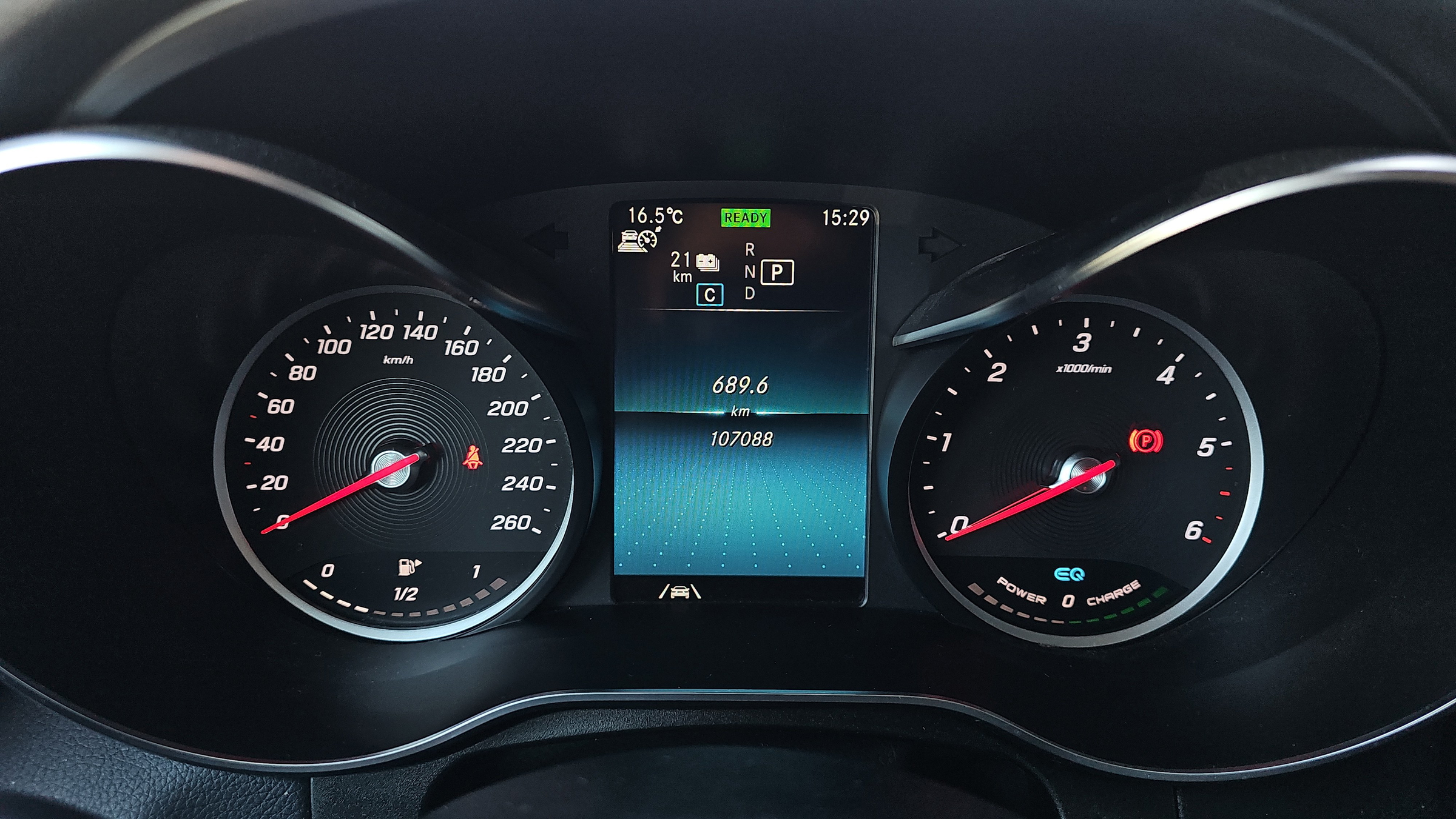 Mercedes-Benz GLC 300 de 4Matic | Bild 13 von 23
