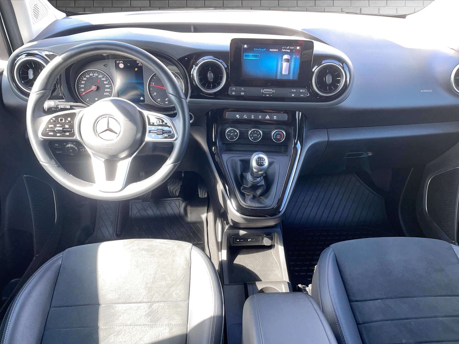 Mercedes-Benz T 180d Style | Bild 11 von 31