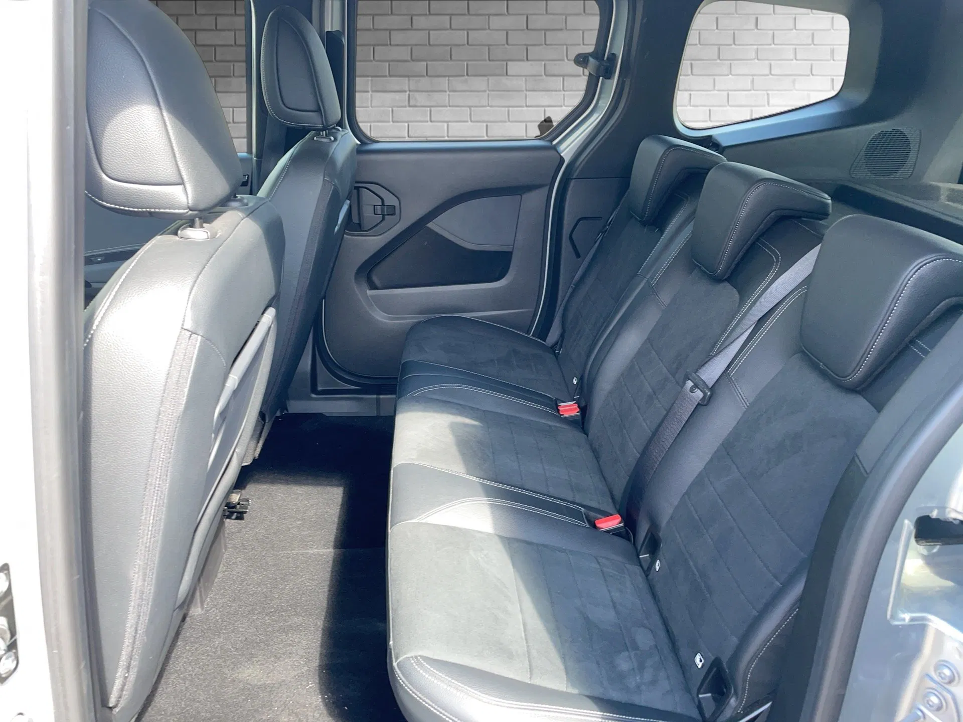 Mercedes-Benz T 180d Style | Bild 12 von 31