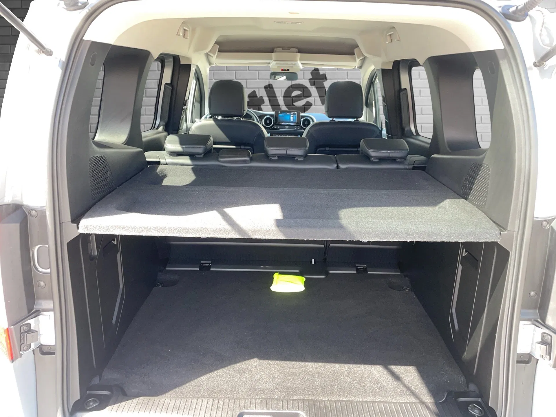 Mercedes-Benz T 180d Style | Bild 13 von 31