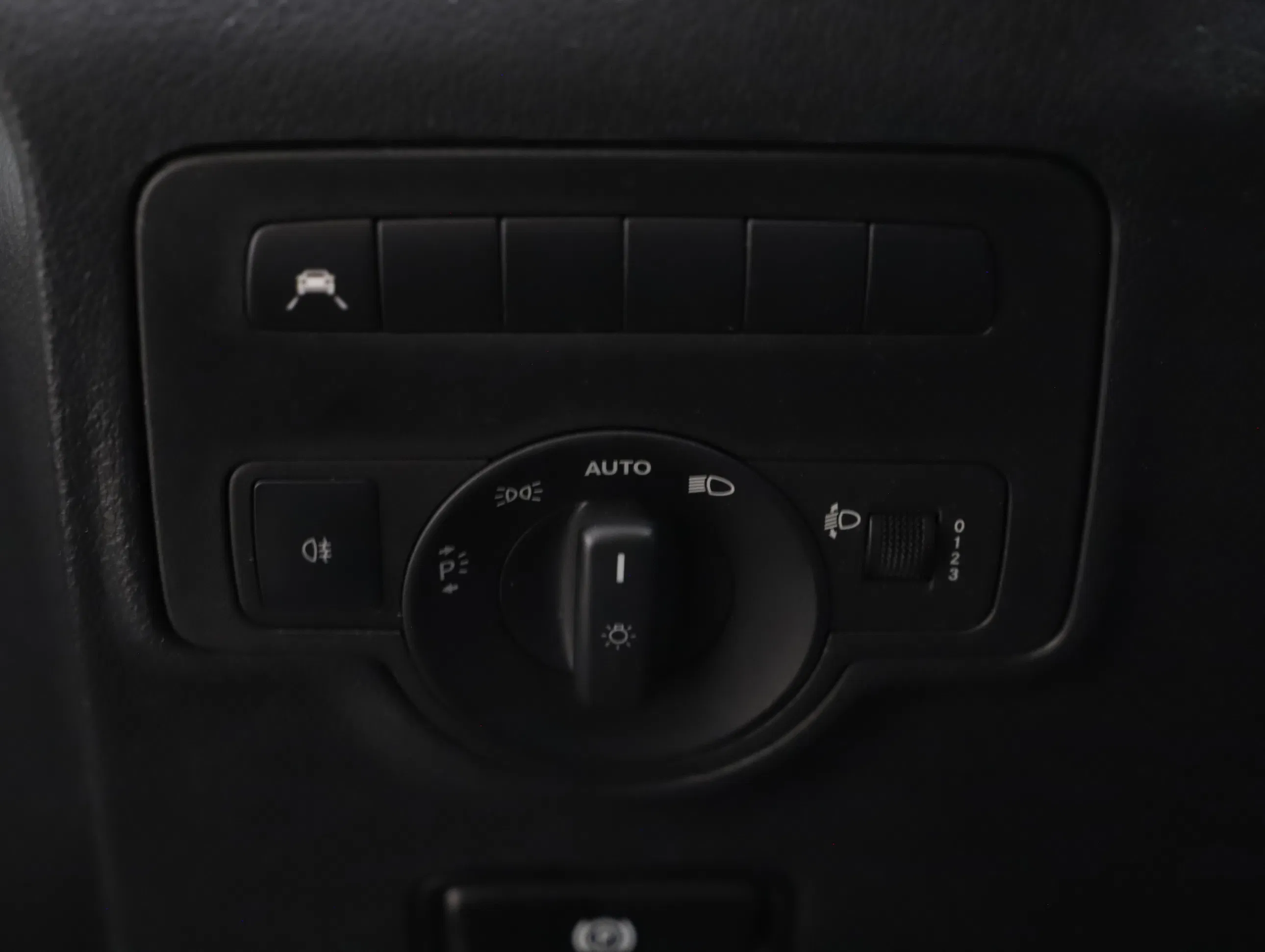 Mercedes-Benz Vito 116 CDI BusinessVan Premium ext | Bild 14 von 28