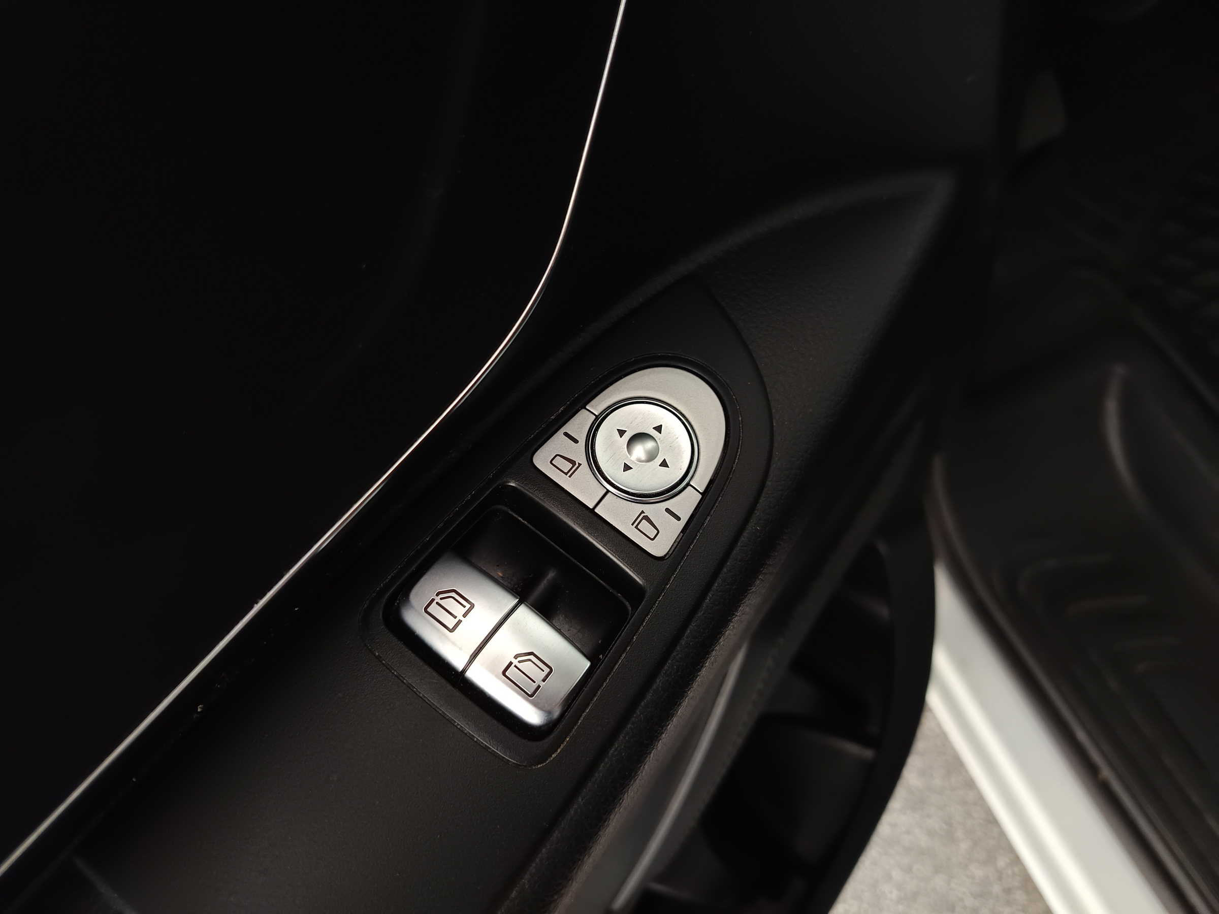 Mercedes-Benz Vito Tourer Worker 114 CDI lang | Bild 12 von 27