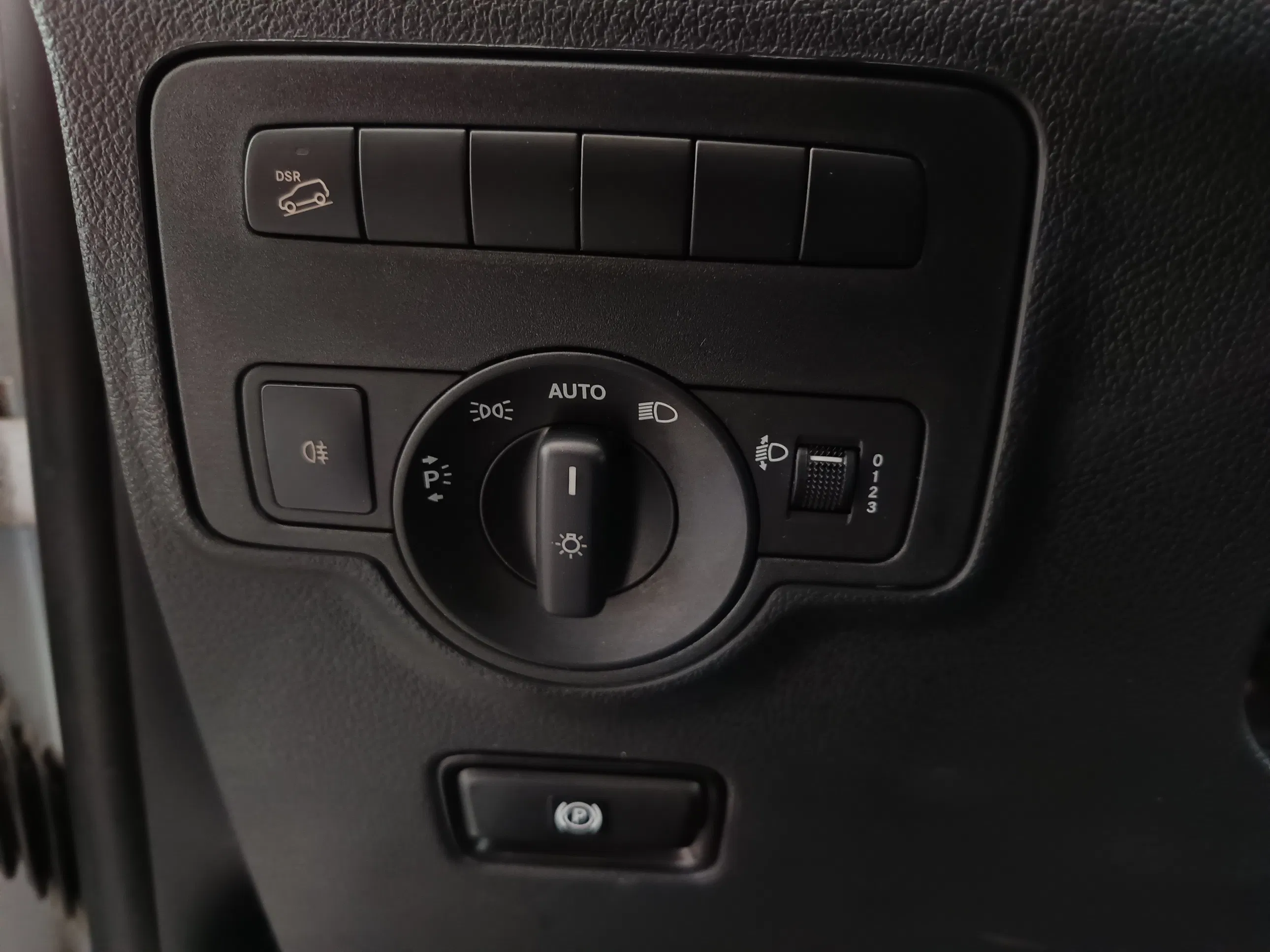 Mercedes-Benz Vito Tourer Worker 114 CDI lang | Bild 13 von 27