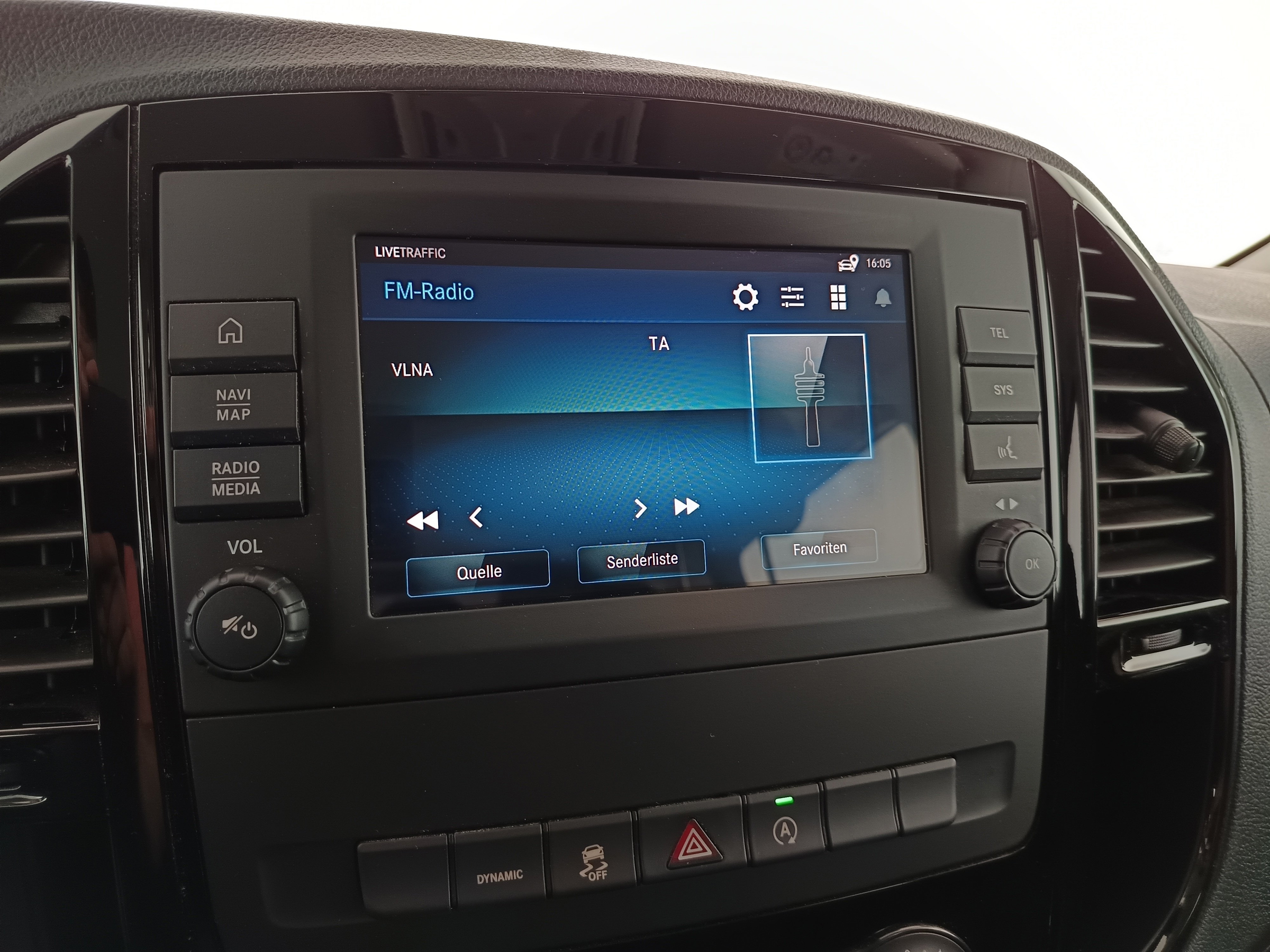 Mercedes-Benz Vito Tourer Worker 114 CDI lang | Bild 23 von 27