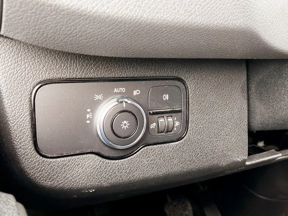 Mercedes-Benz Sprinter III Kasten RWD/AWD CDI RWD | Bild 22 von 24