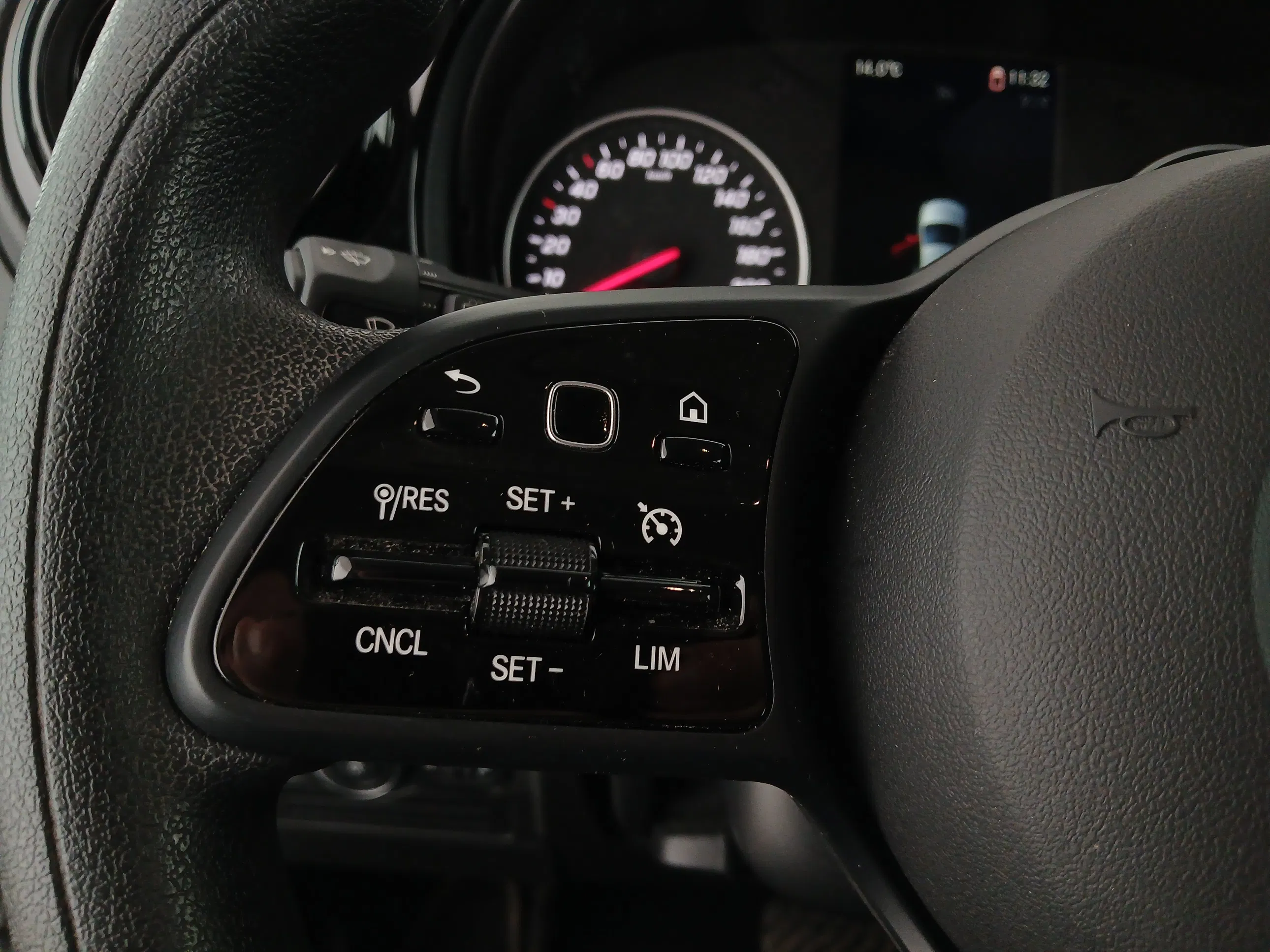 Mercedes-Benz T 180 Progressive Aut. | Bild 17 von 29