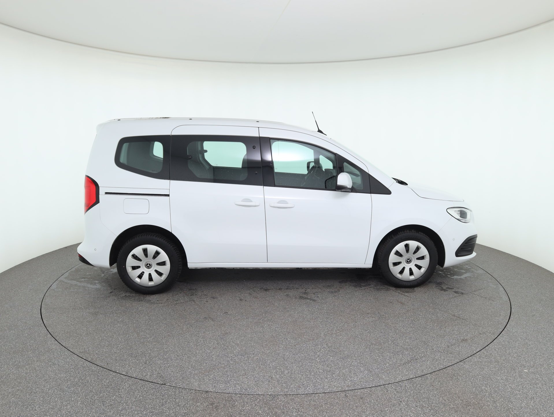 Mercedes-Benz T 180 Progressive Aut. | Bild 5 von 29