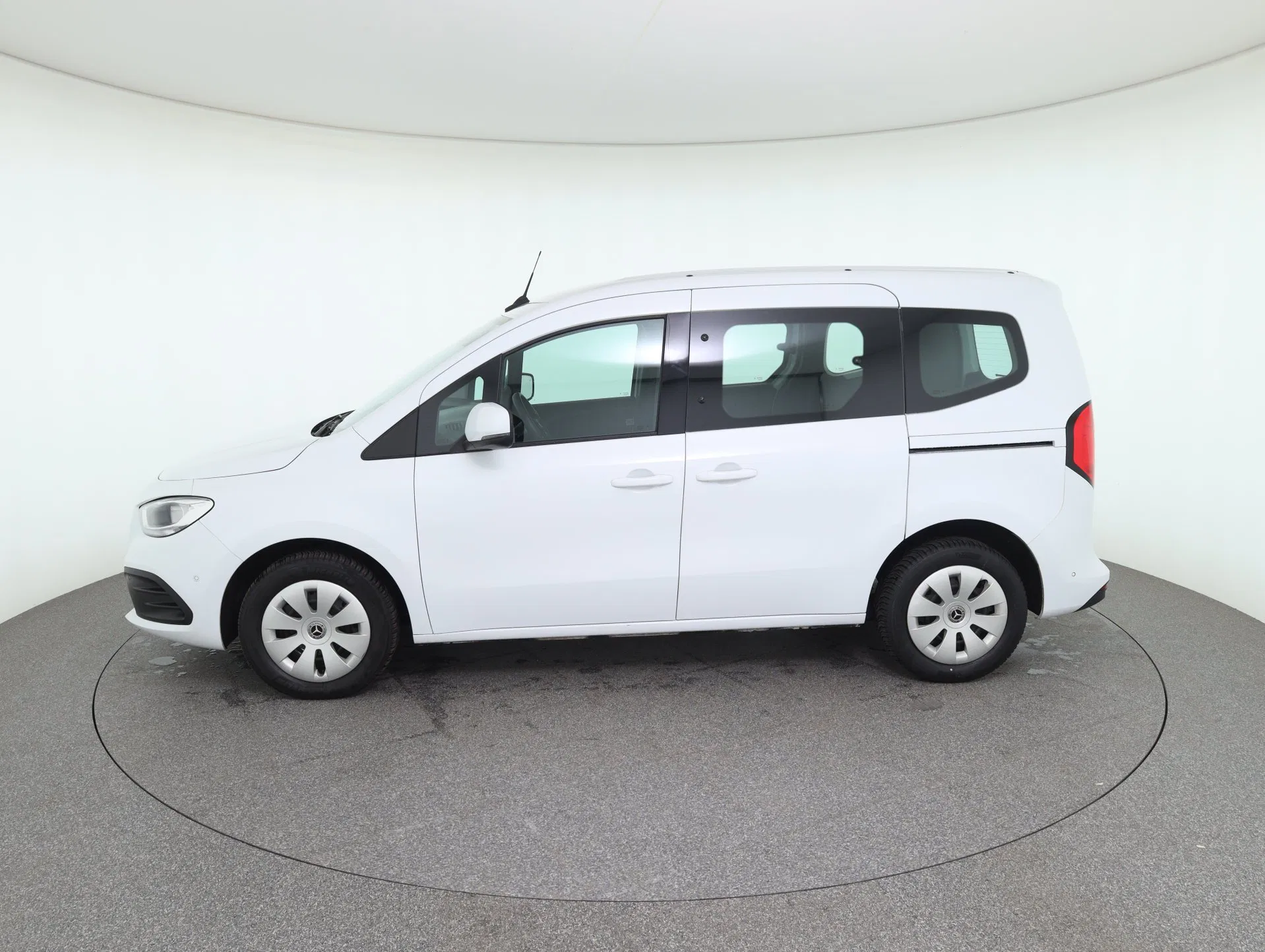 Mercedes-Benz T 180 Progressive Aut. | Bild 9 von 29