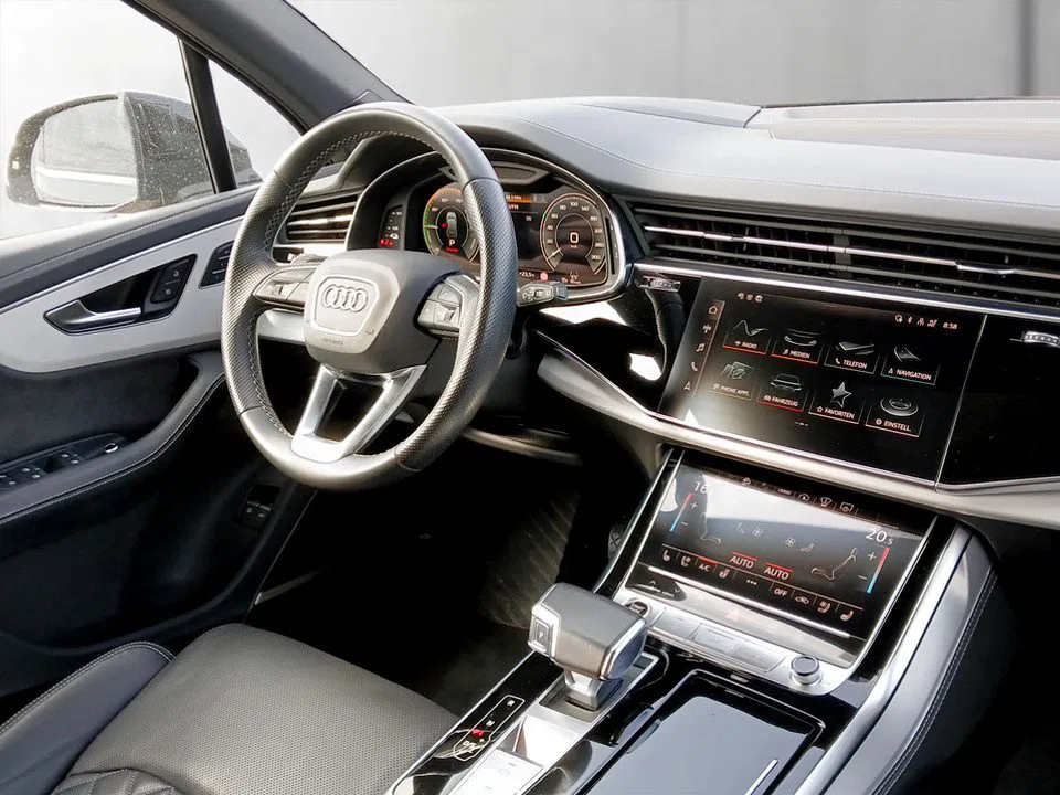 Audi Q7 60 3.0 TFSI e quattro S-Line | Bild 12 von 29