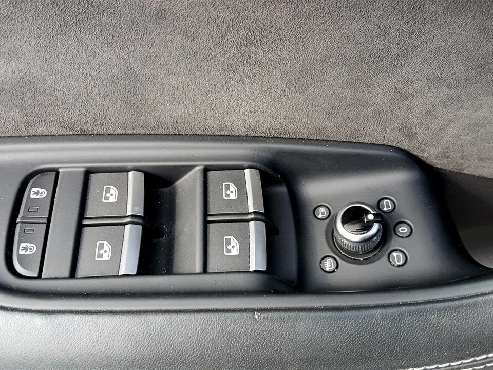 Audi Q7 60 3.0 TFSI e quattro S-Line | Bild 18 von 29