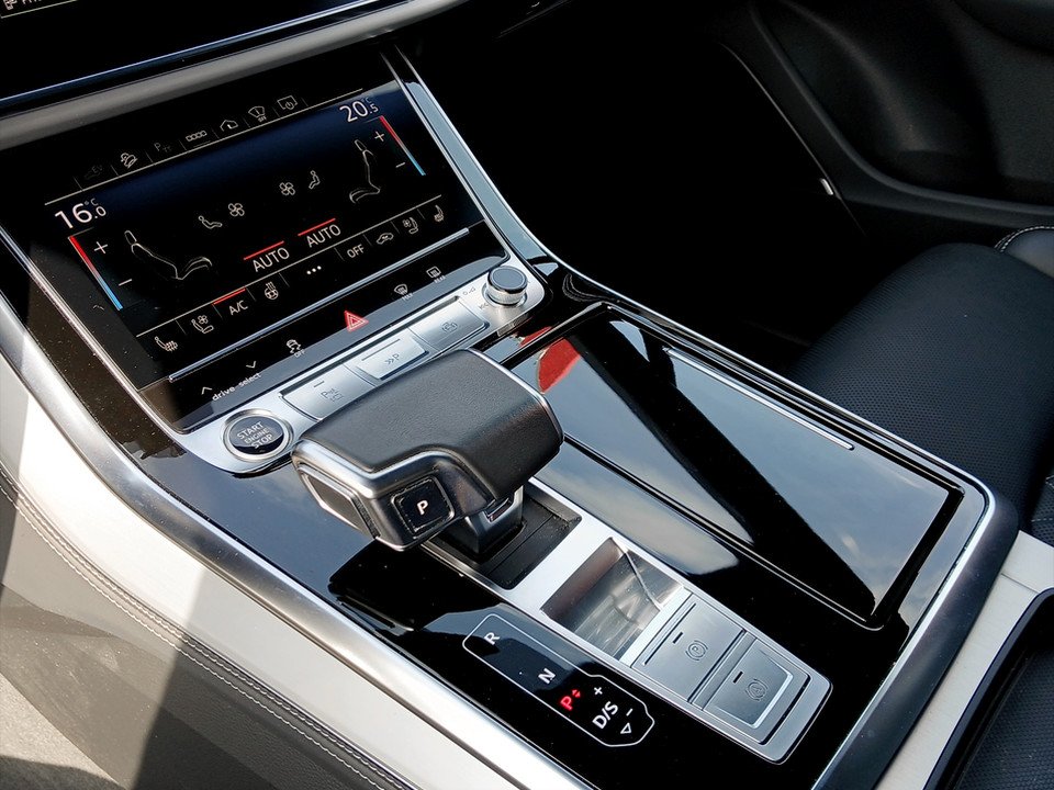 Audi Q7 60 3.0 TFSI e quattro S-Line | Bild 20 von 29