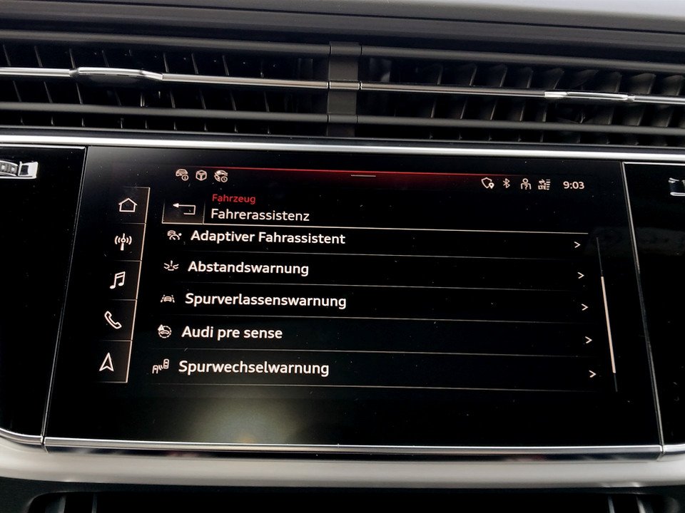 Audi Q7 60 3.0 TFSI e quattro S-Line | Bild 28 von 29
