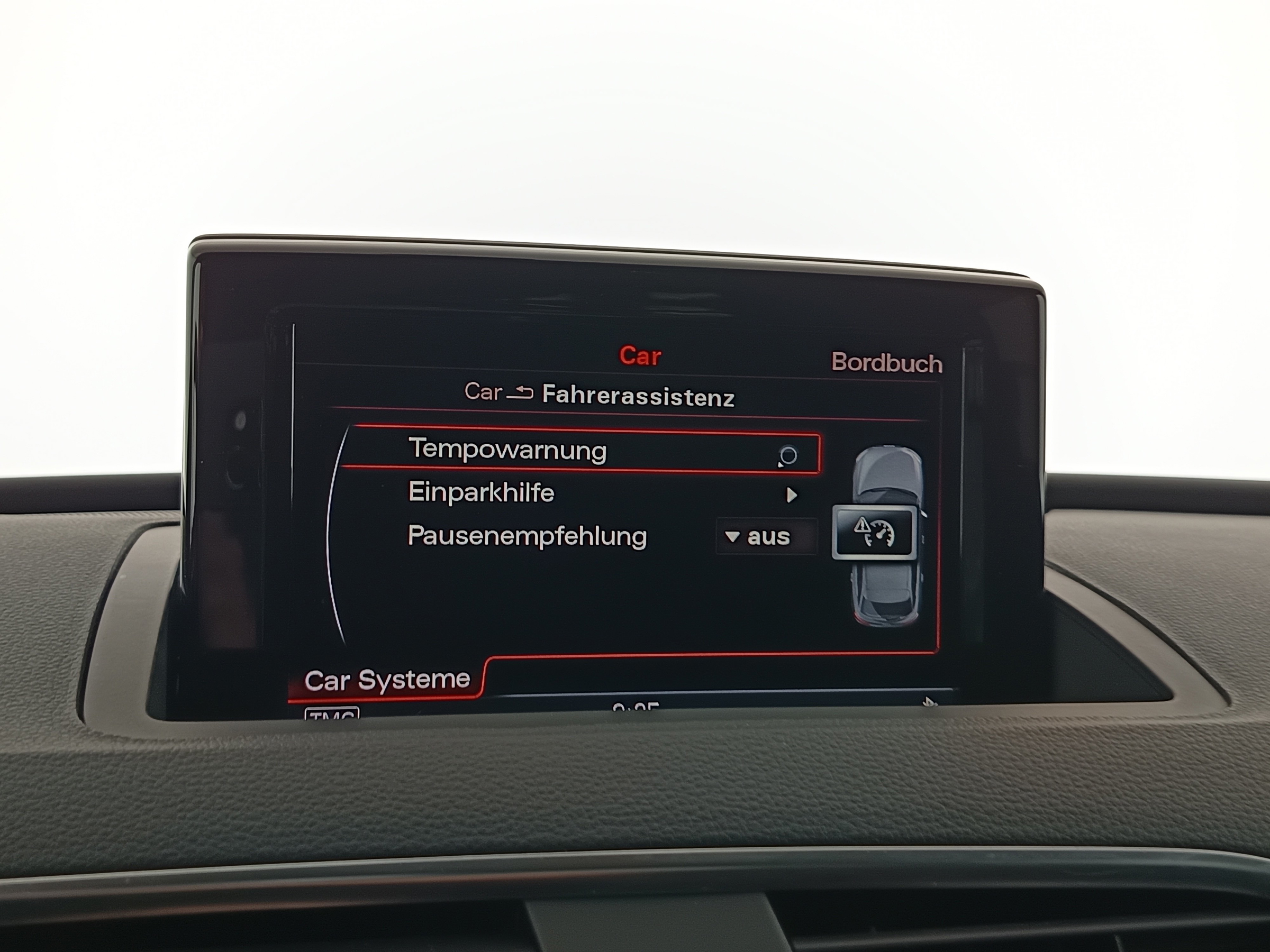 Audi Q3 2.0 TFSI quattro sport | Bild 21 von 30