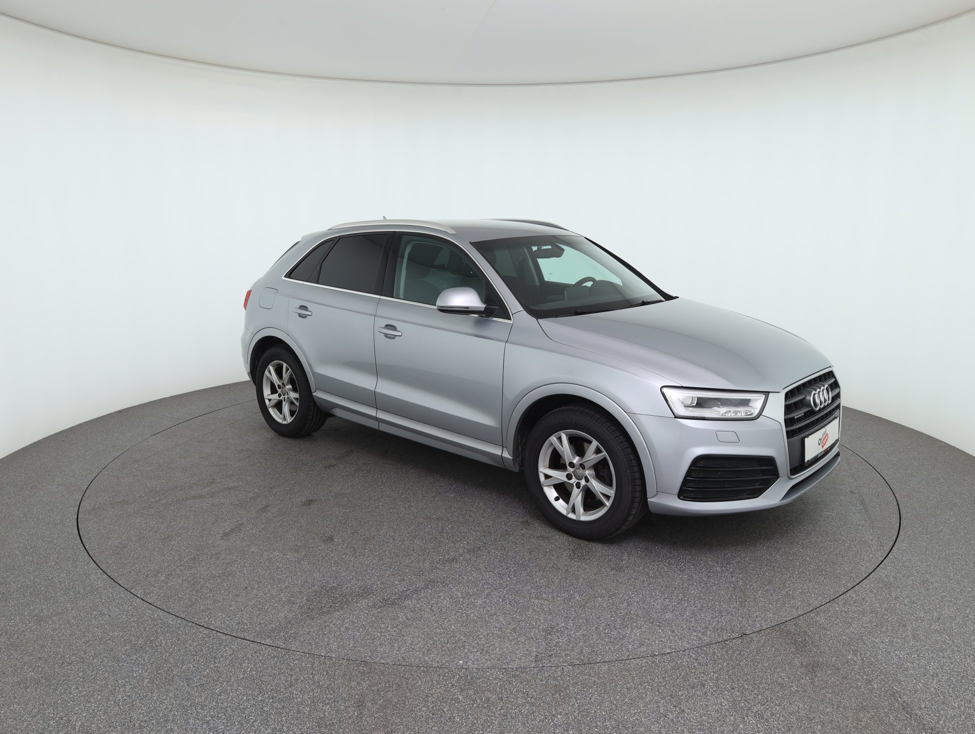 Audi Q3 2.0 TFSI quattro sport | Bild 3 von 30