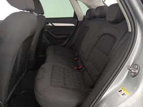 Audi Q3 2.0 TFSI quattro sport | Thumbnail 29 von 30