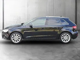 Audi A3 Sportback 1.6 TDI design | Thumbnail 2 von 19