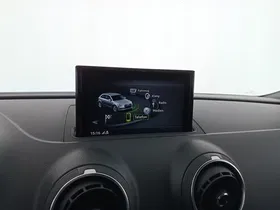 Audi A3 Sportback 2.0 SB 35 TDI | Thumbnail 17 von 24