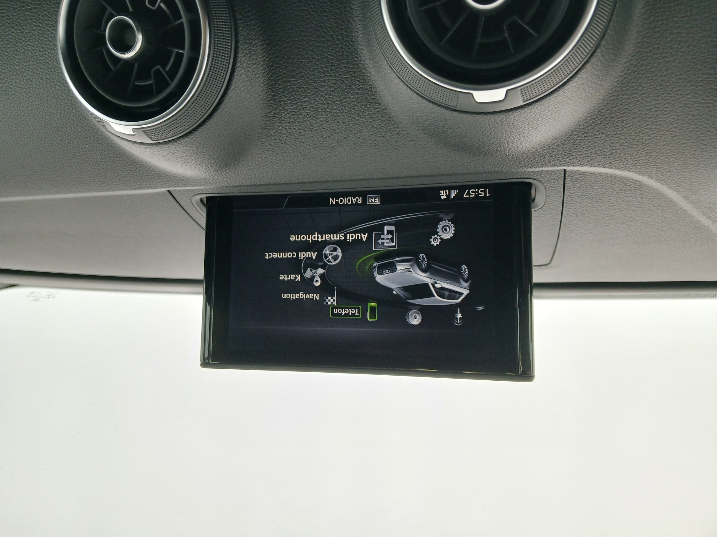 Audi A3 Sportback 1.0 SB 30 TFSI | Bild 3 von 13