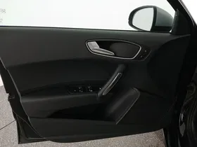 Audi A1 Sportback 1.0 TFSI intense | Thumbnail 10 von 30