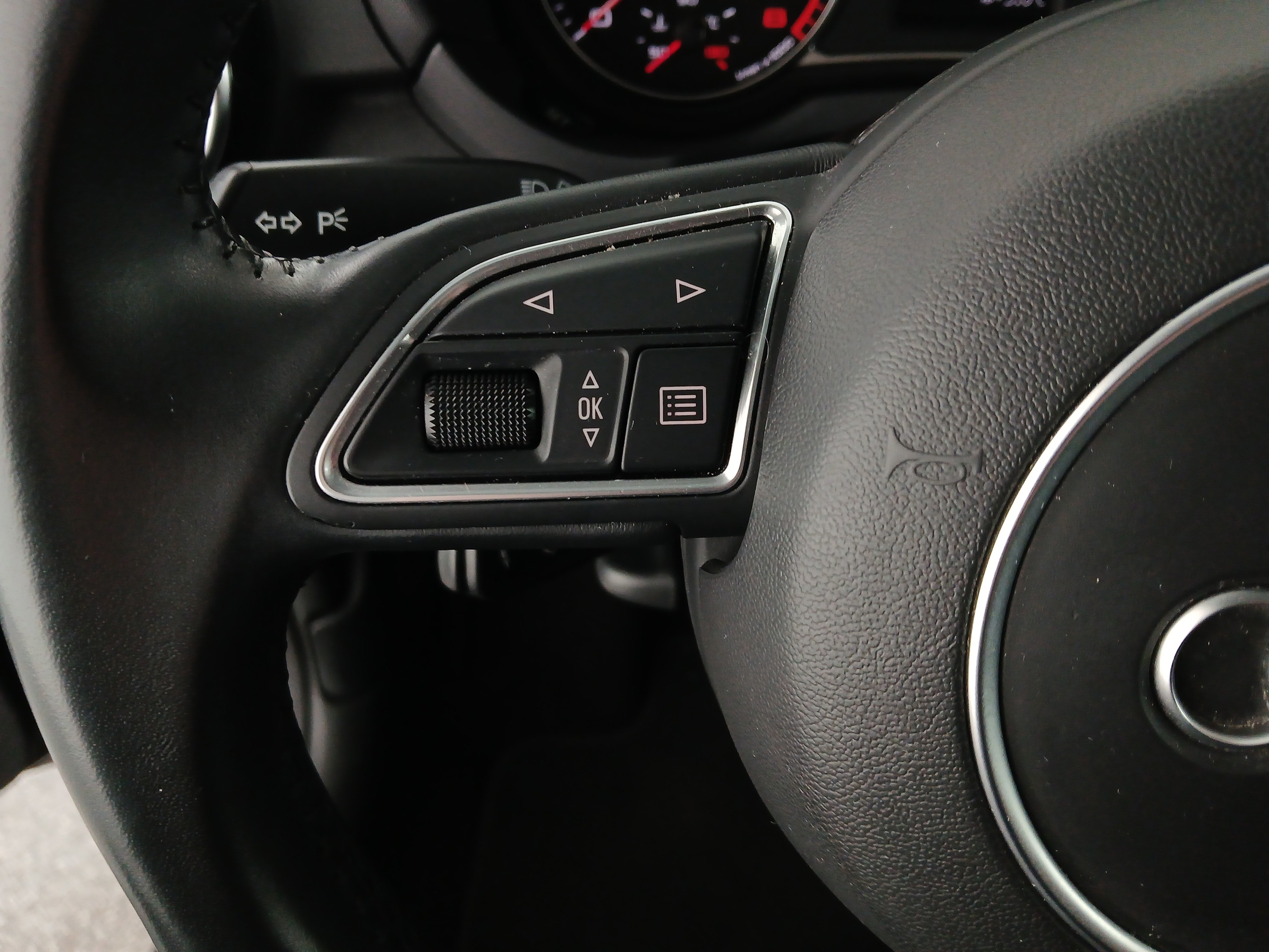 Audi A1 Sportback 1.0 TFSI intense | Bild 16 von 30