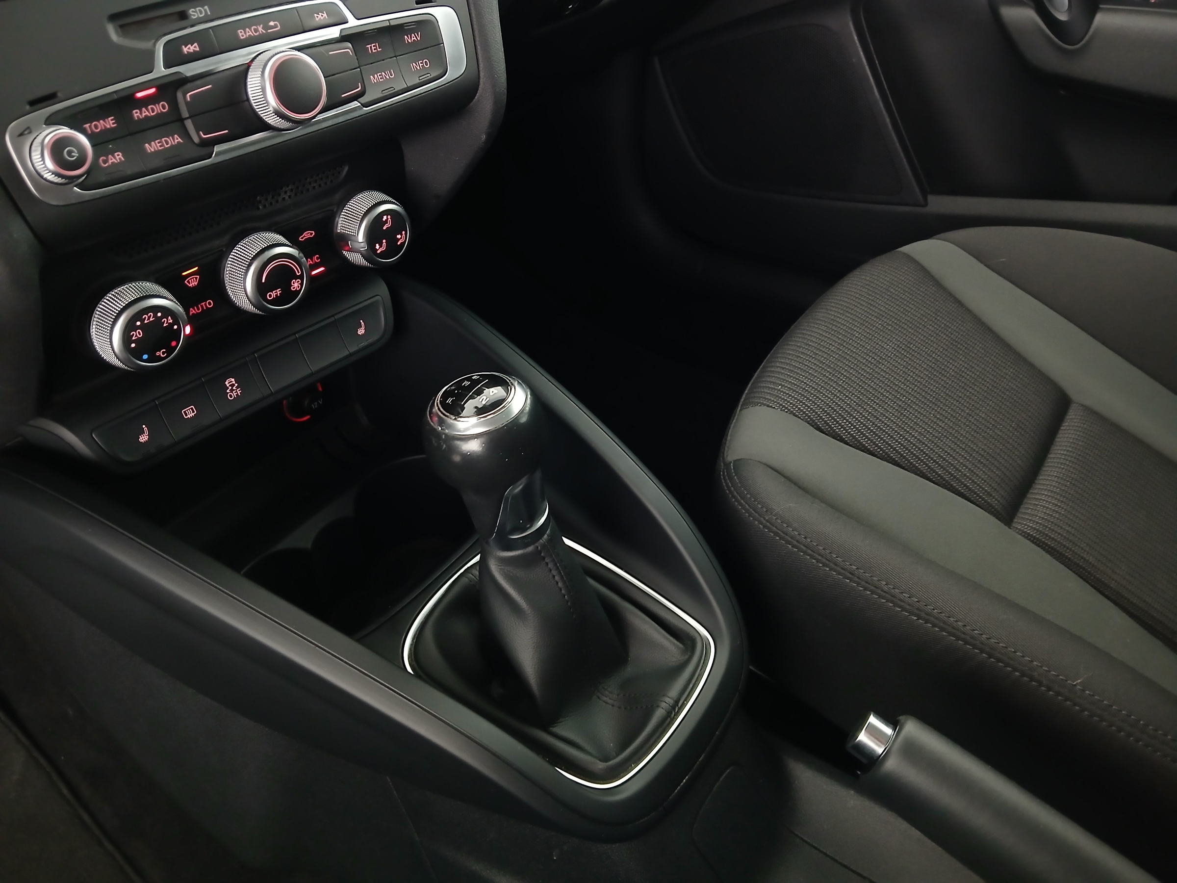 Audi A1 Sportback 1.0 TFSI intense | Bild 19 von 30