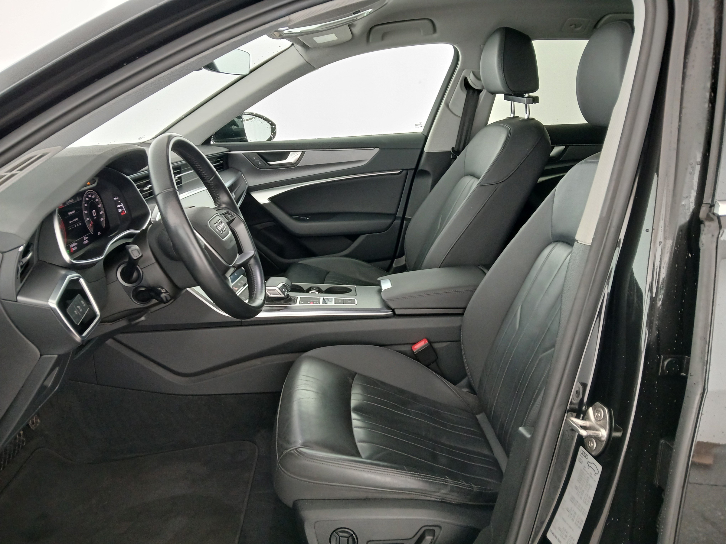 Audi A6 Avant 2.0 TDI ultra | Bild 14 von 30