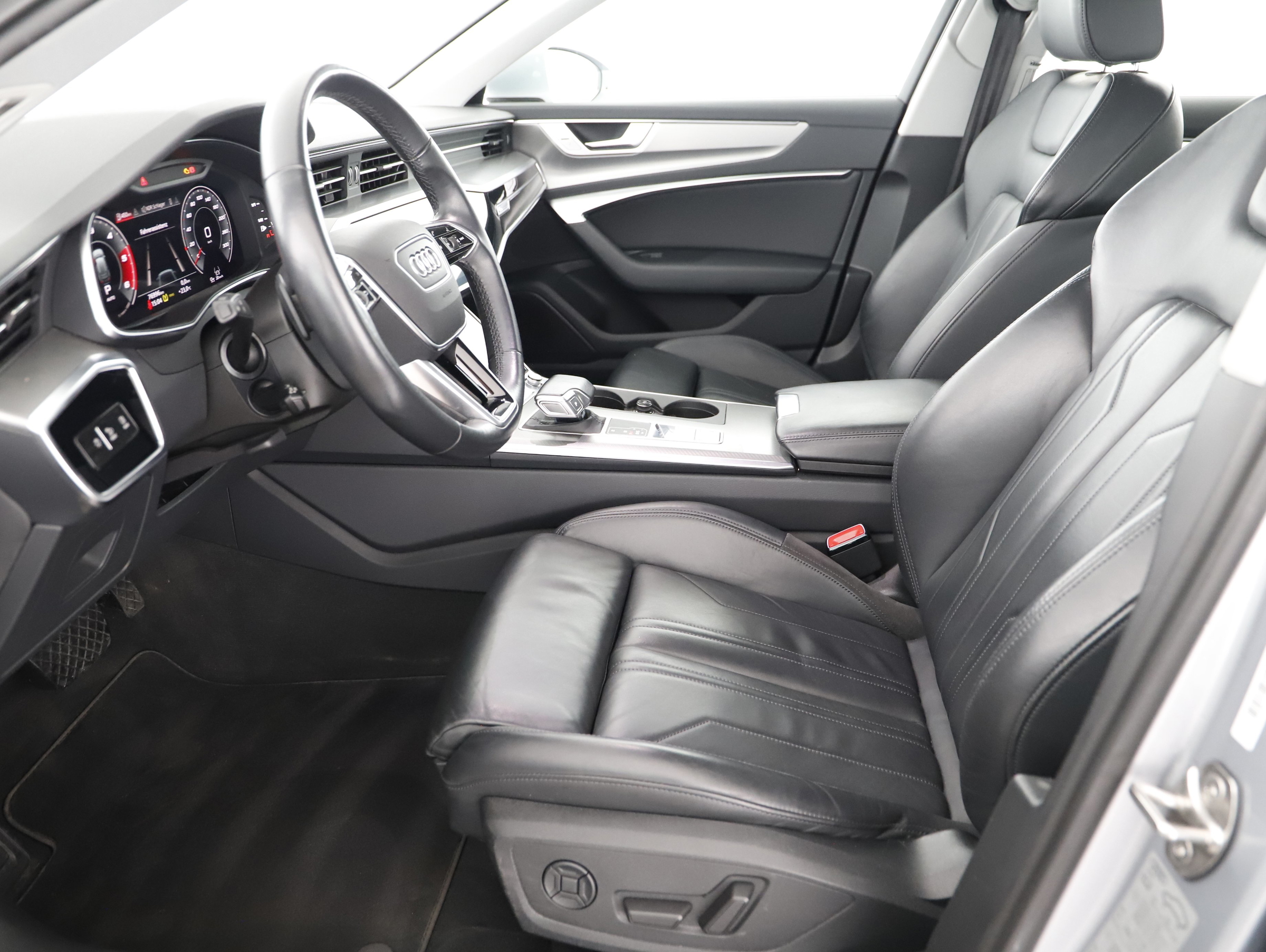 Bild eines Audi A6 Avant 40 2.0 TDI sport