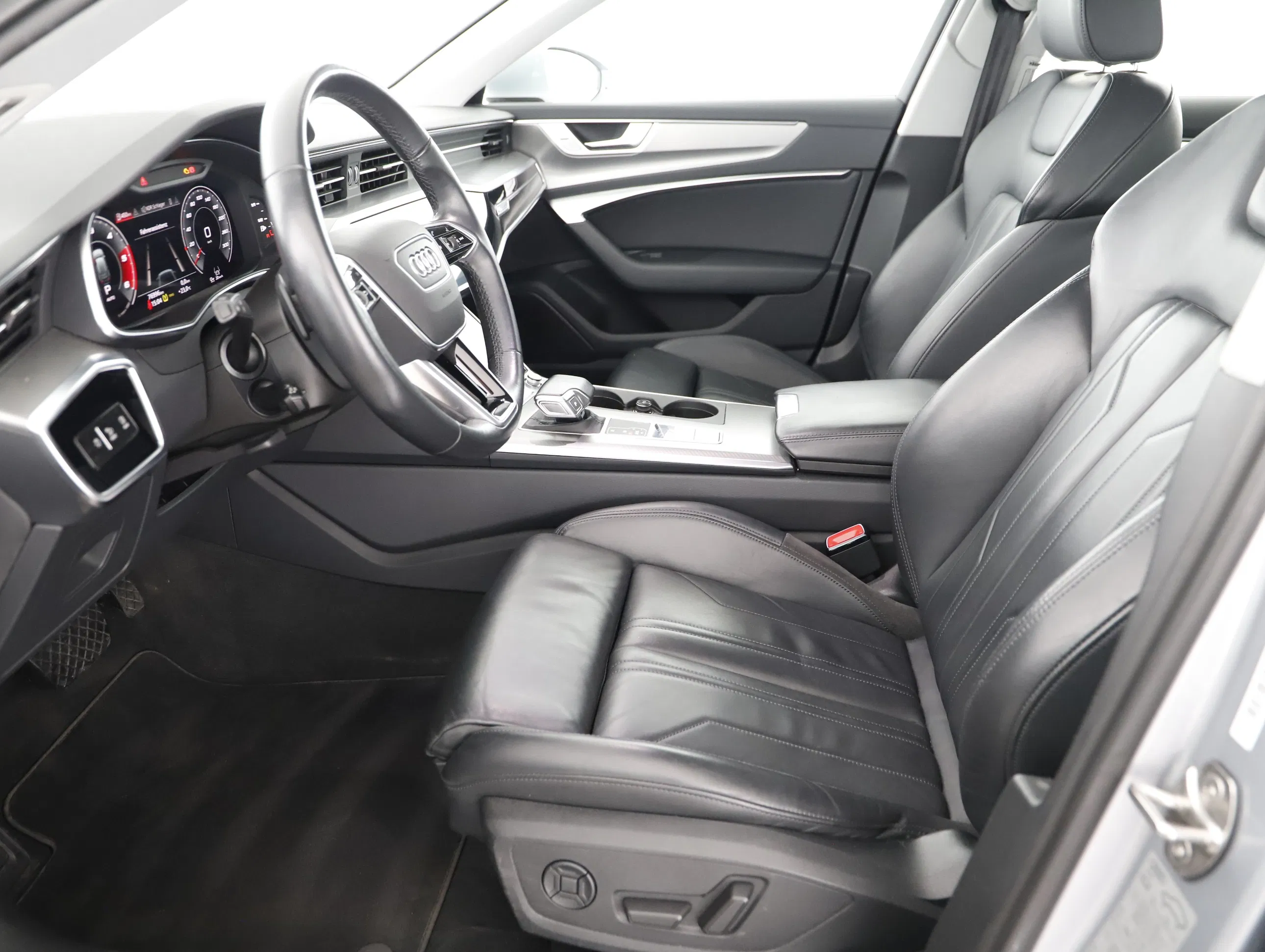Audi A6 Avant 40 2.0 TDI sport | Bild 1 von 19