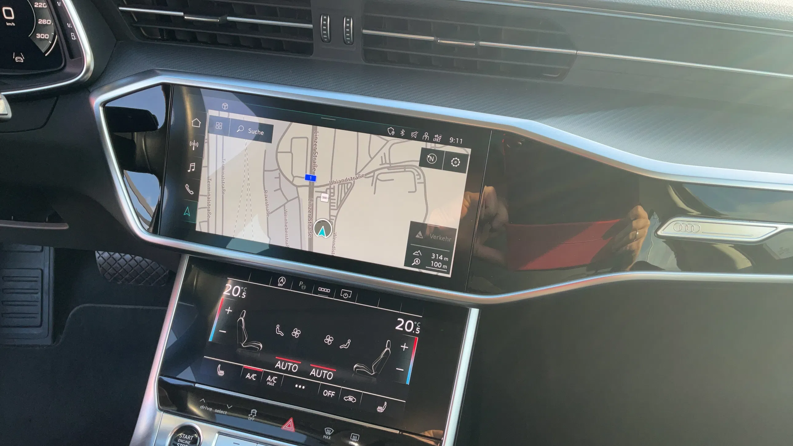 Audi A6 Avant 40 2.0 TDI sport | Bild 15 von 22