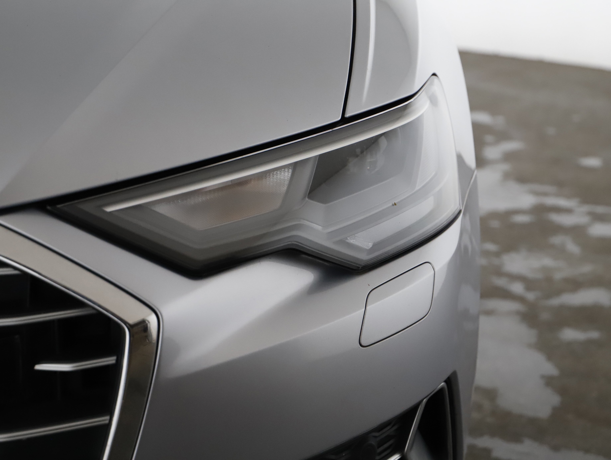 Audi A6 Avant 40 2.0 TDI sport | Bild 17 von 19