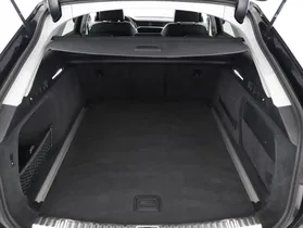 Audi A6 Avant 40 2.0 TDI design | Thumbnail 19 von 23