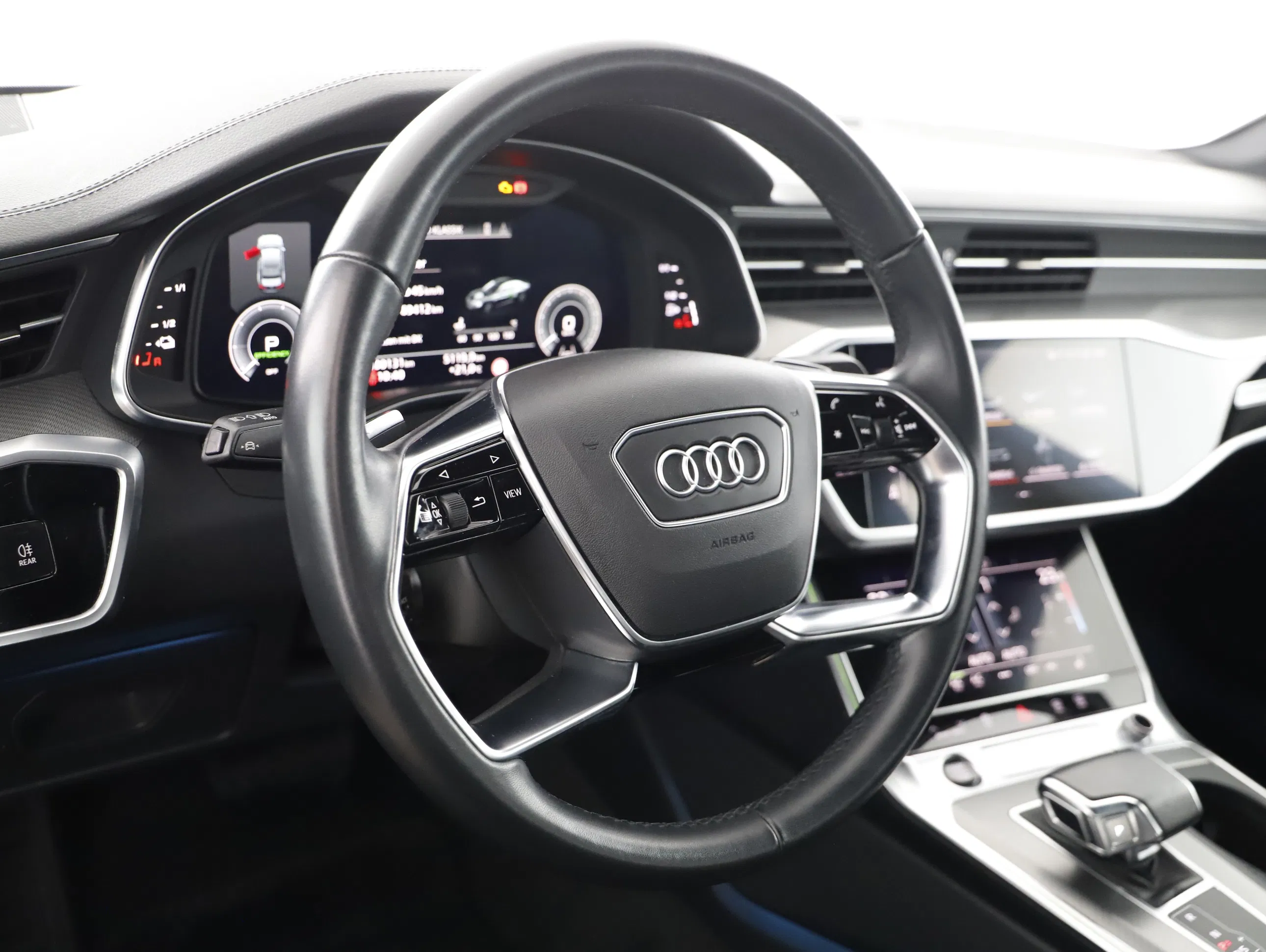 Audi A6 50 2.0 TFSI e quattro design | Bild 5 von 24