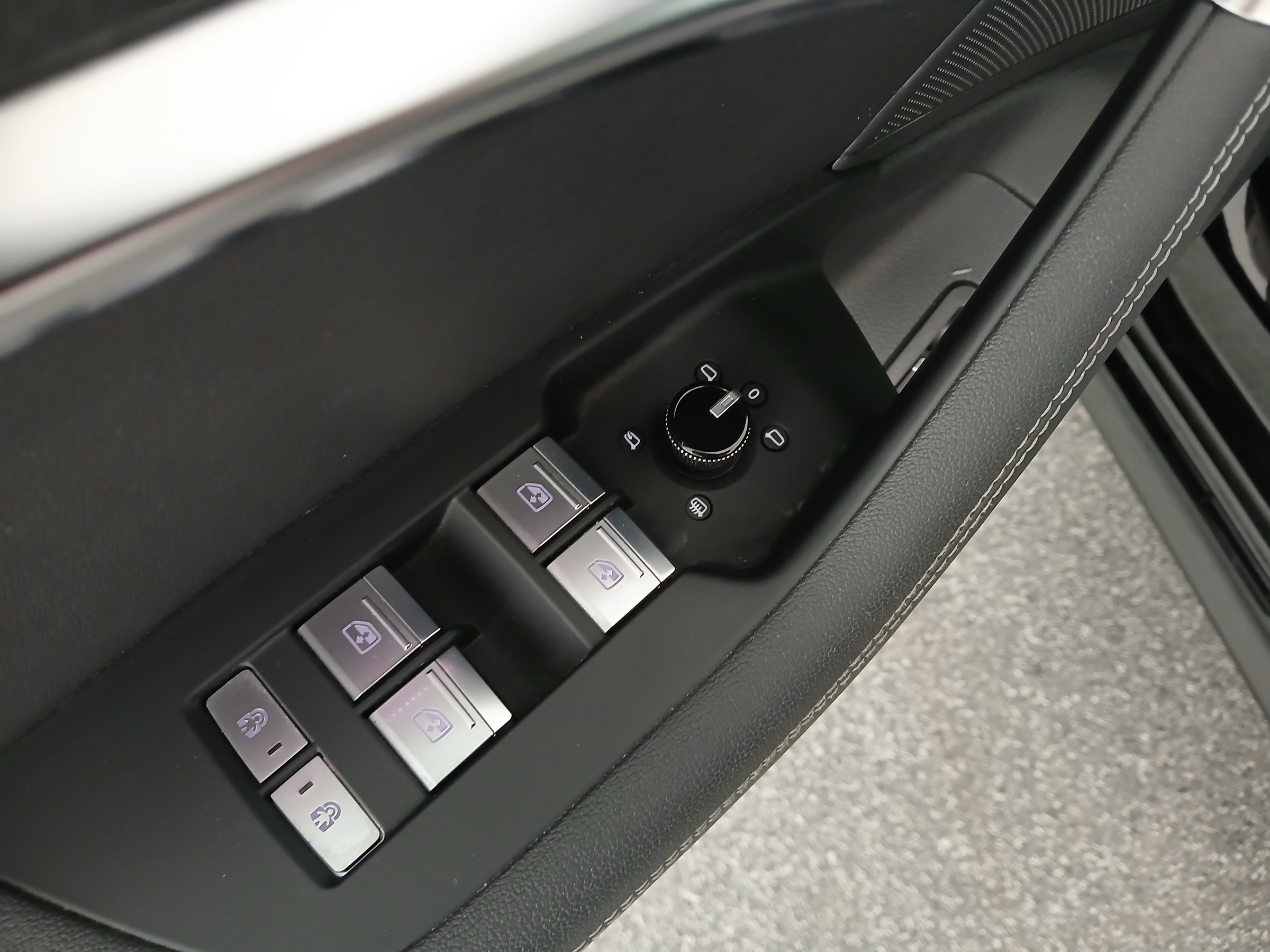 Audi A7 Sportback 40 2.0 TDI quattro | Bild 12 von 31