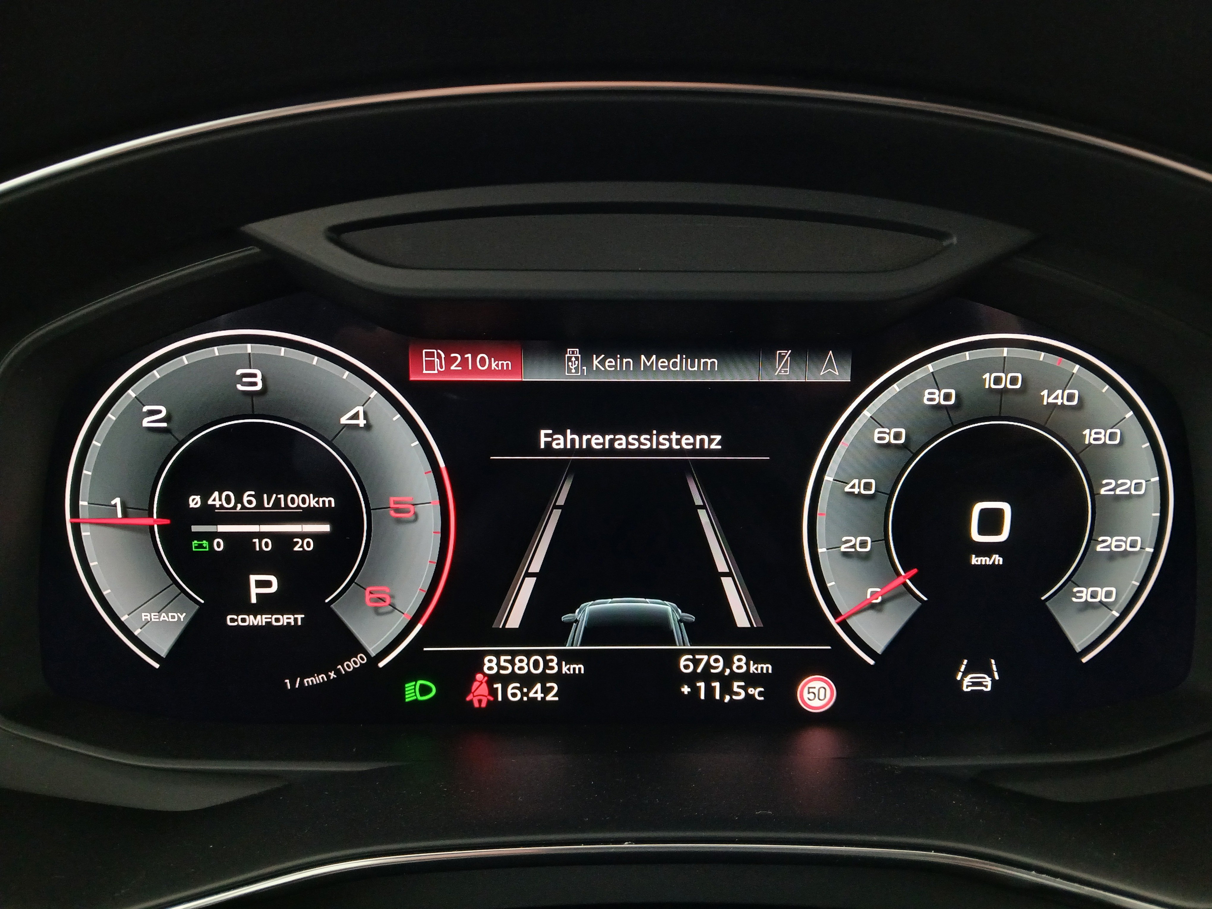 Audi A7 Sportback 40 2.0 TDI quattro | Bild 17 von 31