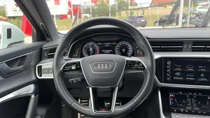 Audi A6 Avant 40 2.0 TDI quattro sport | Thumbnail 10 von 24