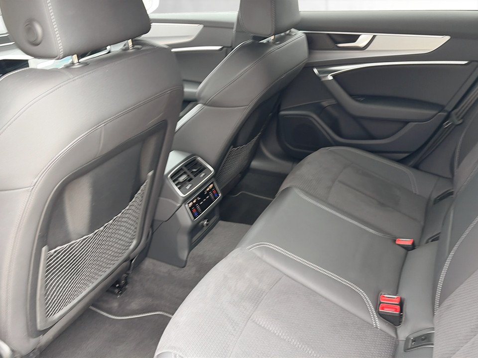 Audi A6 Avant 40 2.0 TDI quattro sport | Bild 18 von 24