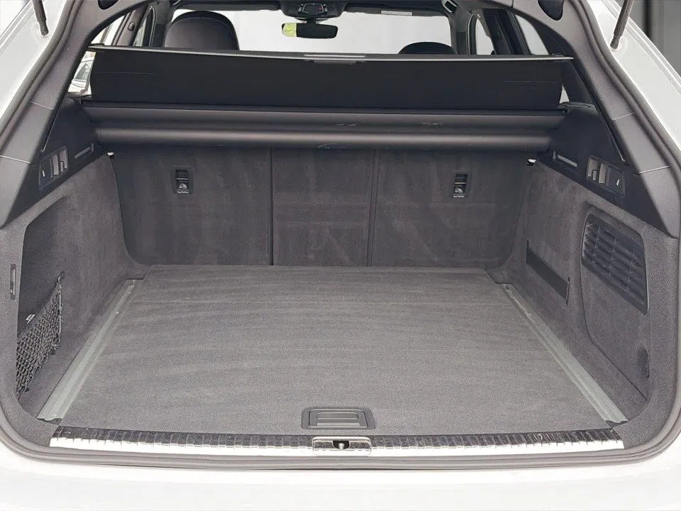 Audi A6 Avant 40 2.0 TDI quattro sport | Bild 20 von 24