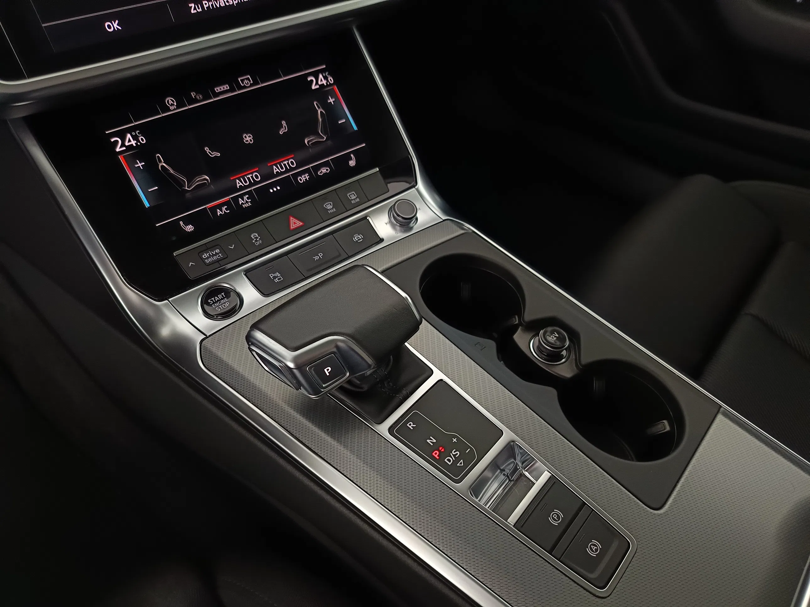 Audi A6 Avant 40 2.0 TDI sport | Bild 30 von 31