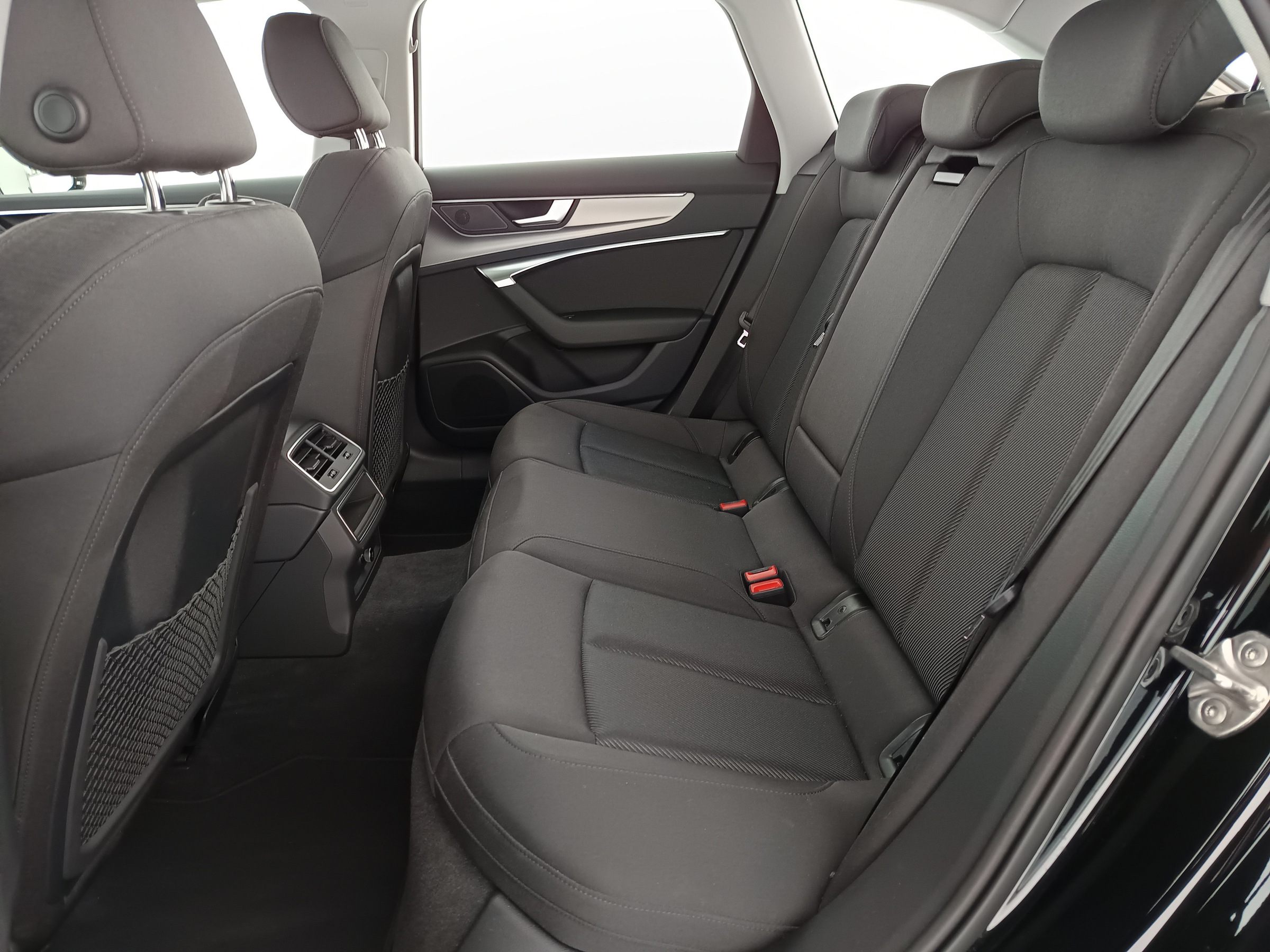 Audi A6 Avant 40 2.0 TDI sport | Bild 31 von 31