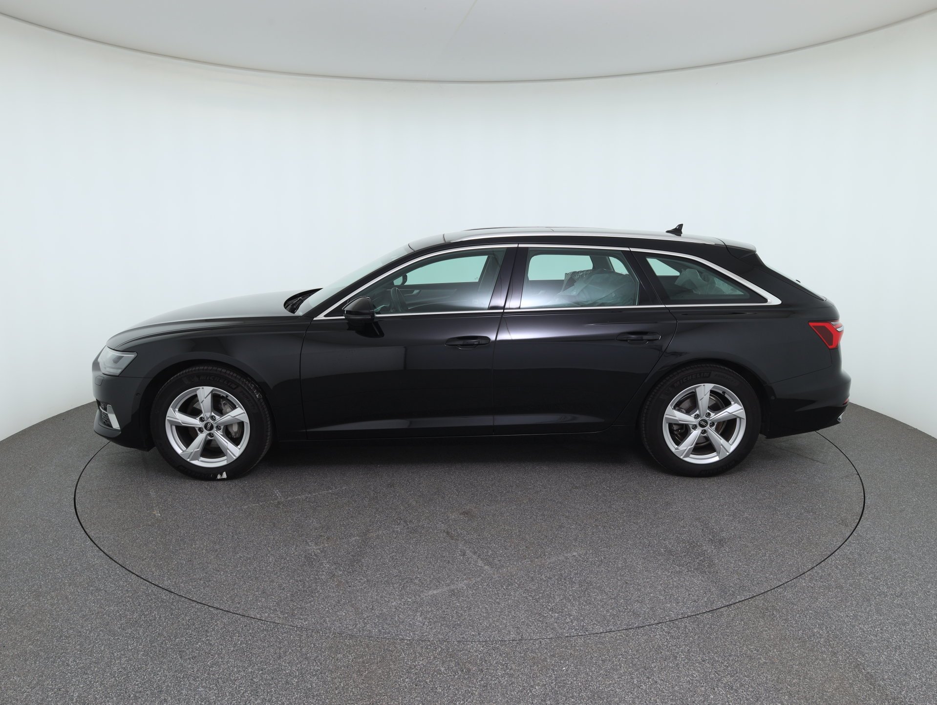 Audi A6 Avant 40 2.0 TDI sport | Bild 9 von 31