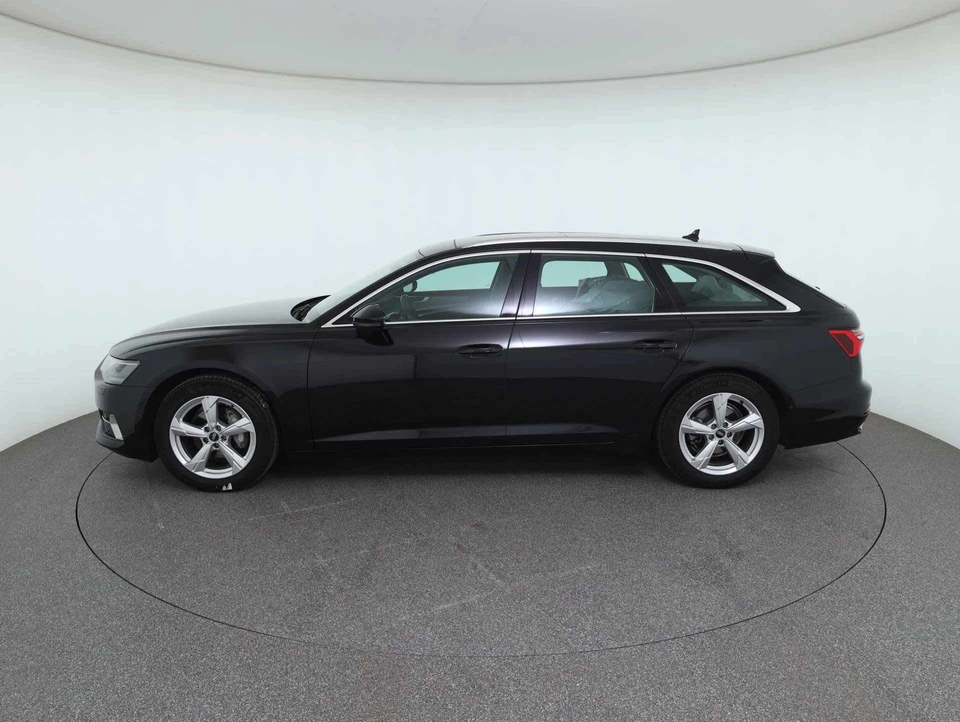 Audi A6 Avant 40 2.0 TDI sport | Bild 9 von 31