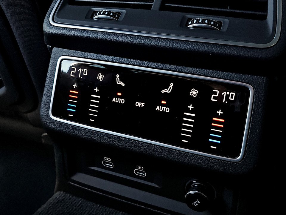 Audi A6 50 3.0 TDI quattro sport | Bild 16 von 23