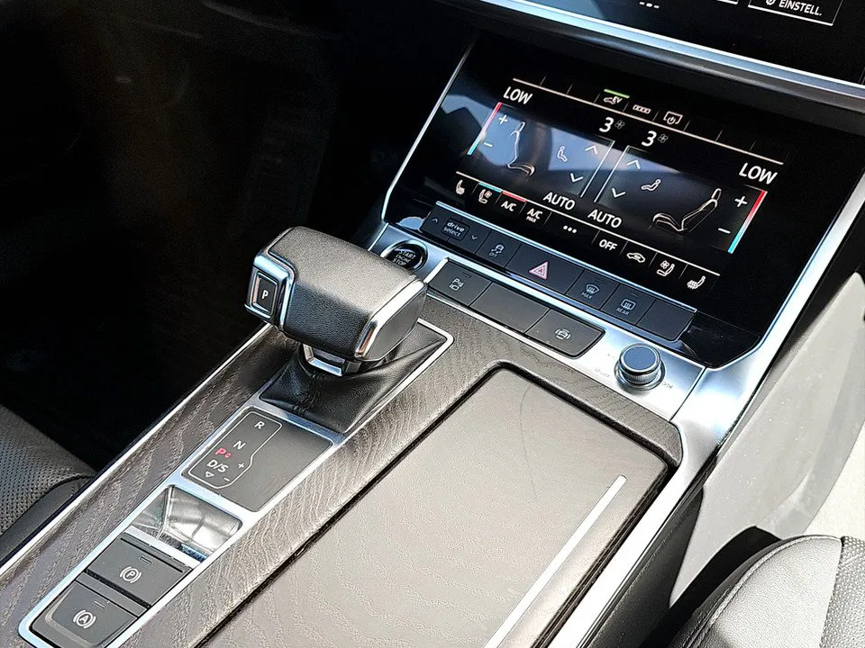 Audi A6 Avant 50 TFSIe Aut. quattro | Bild 18 von 22