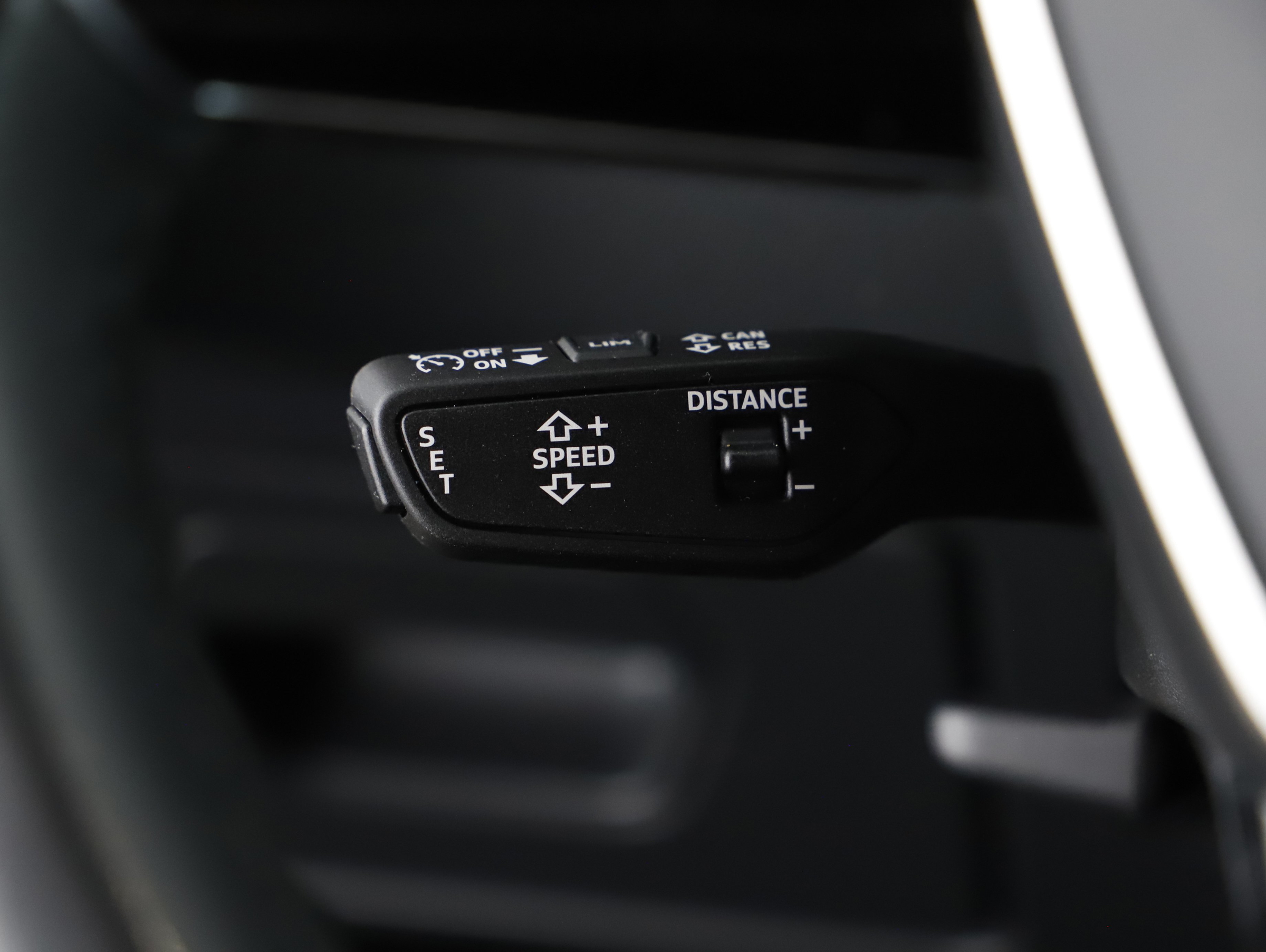 Audi A6 Allroad quattro 40TDI DSG | Bild 14 von 25