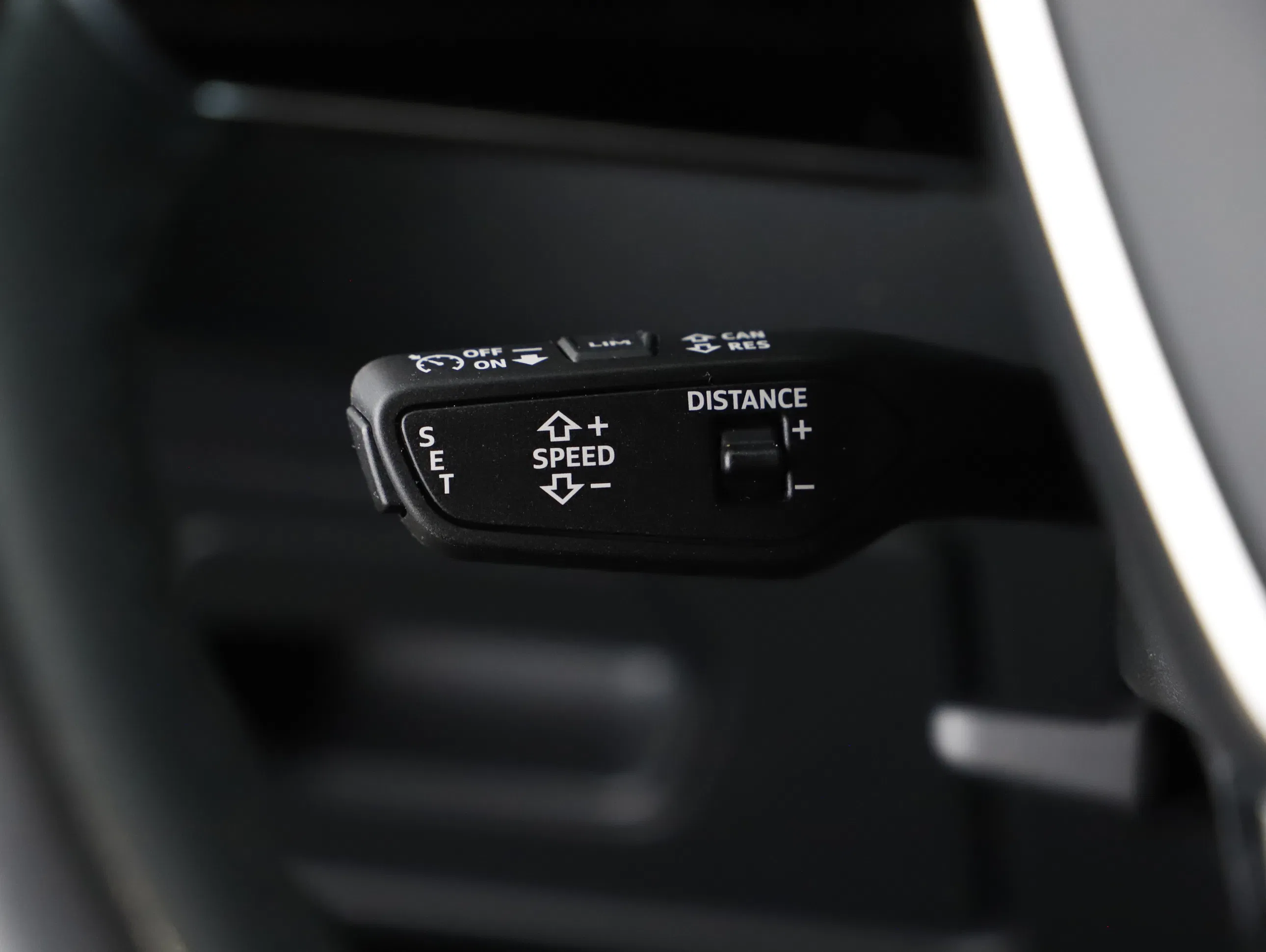 Audi A6 Allroad quattro 40TDI DSG | Bild 14 von 25