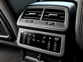 Audi A6 55 TFSI e quattro sport | Thumbnail 21 von 23