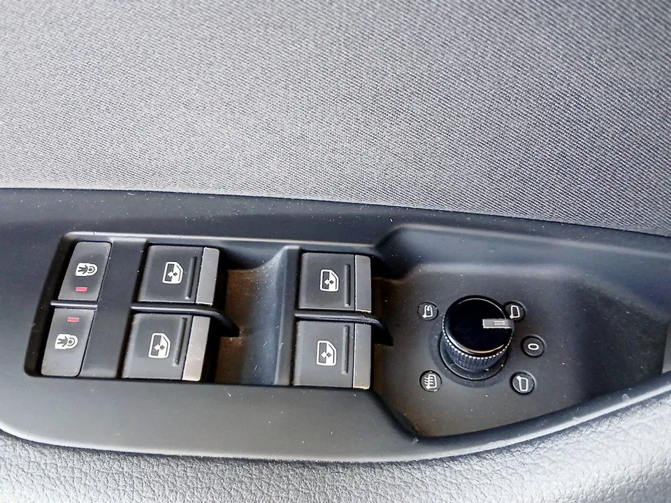 Audi A6 50 2.0 TFSI e quattro | Bild 7 von 22
