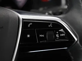 Audi A6 Avant 40 2.0 TDI quattro design | Thumbnail 26 von 31