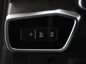 Audi A6 Avant 40 2.0 TDI quattro design | Thumbnail 29 von 31